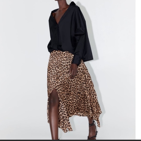 Zara Dresses & Skirts - Zara Animal Print Pleated Asymmetrical Midi Skirt